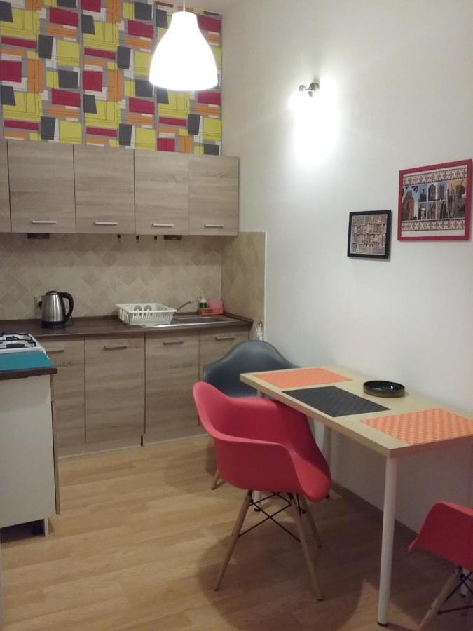 Pokoje - Osobne Parter 5 Apartment Torun Ngoại thất bức ảnh